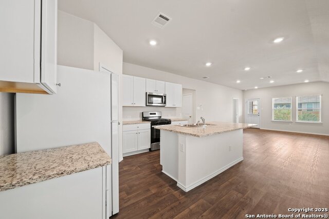 Image 4 of 31 For 2878 Wolfcreek