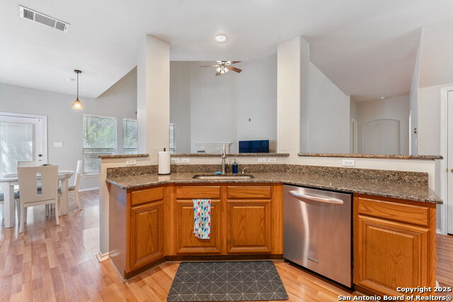 Image 10 of 43 For 1039 Maltese Ln