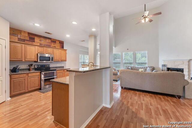 Image 12 of 43 For 1039 Maltese Ln