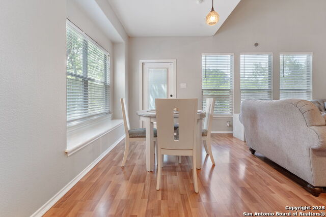 Image 15 of 43 For 1039 Maltese Ln
