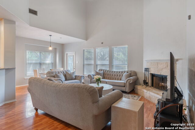 Image 18 of 43 For 1039 Maltese Ln