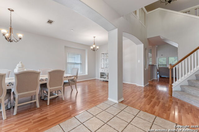 Image 3 of 43 For 1039 Maltese Ln