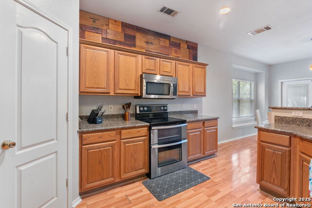 Image 9 of 43 For 1039 Maltese Ln