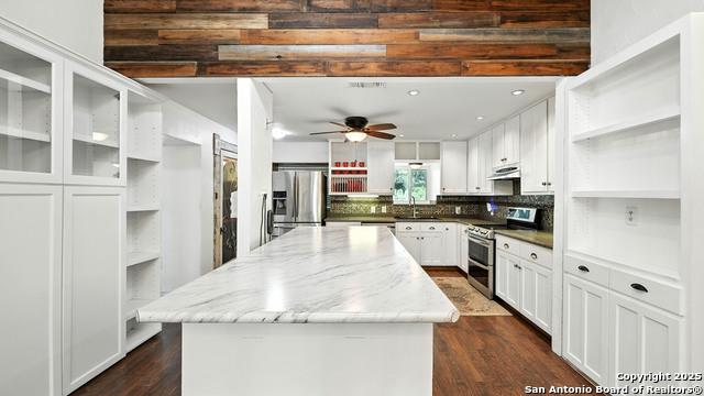 Image 11 of 22 For 110 Erskine Ferry