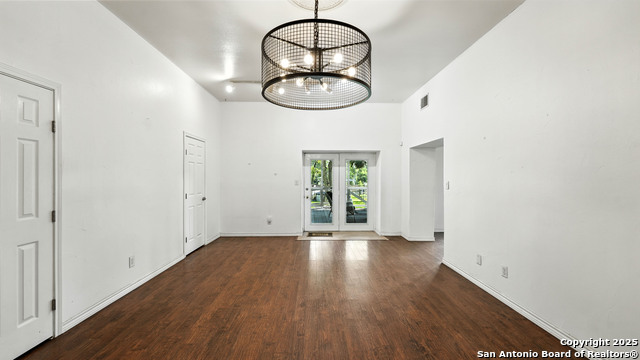 Image 16 of 22 For 110 Erskine Ferry