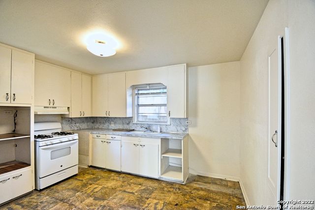 Image 11 of 35 For 730 Roosevelt St