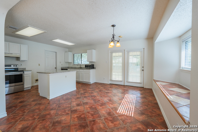 Image 15 of 50 For 8546 Paloma  