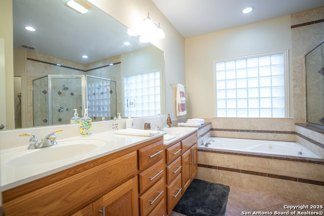 Image 20 of 28 For 6935 Hausman W