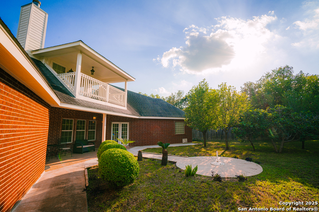 Image 23 of 28 For 6935 Hausman W