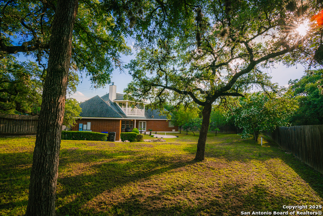 Image 3 of 28 For 6935 Hausman W