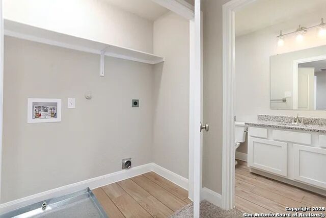 Image 13 of 17 For 1659 Barrett Avenue  1659