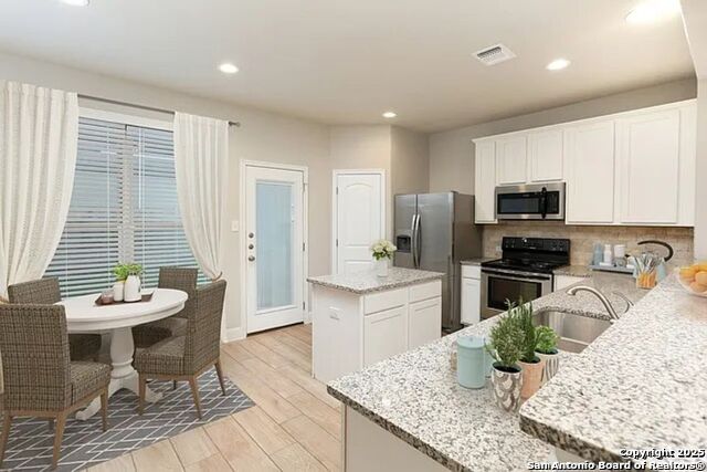Image 7 of 17 For 1659 Barrett Avenue  1659
