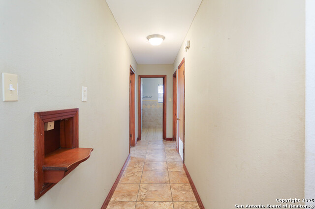 Listing photo id 9 for 10705 State Hwy 16 N