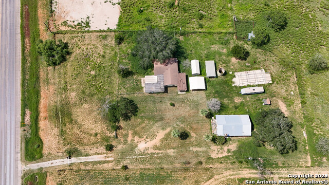 Listing photo id 26 for 10705 State Hwy 16 N