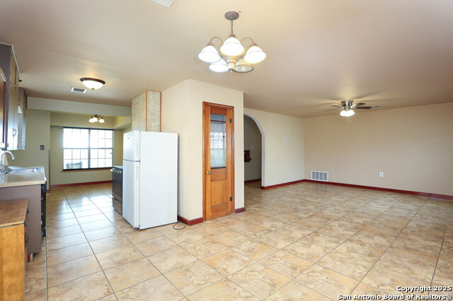 Listing photo id 1 for 10705 State Hwy 16 N