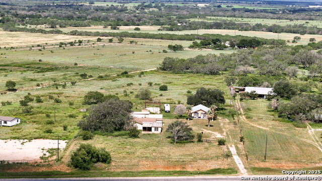 Listing photo id 28 for 10705 State Hwy 16 N