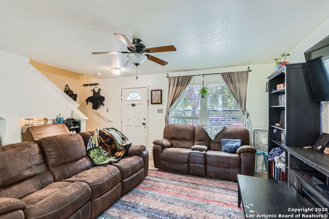 Image 7 of 31 For 600 Gatewood Briar