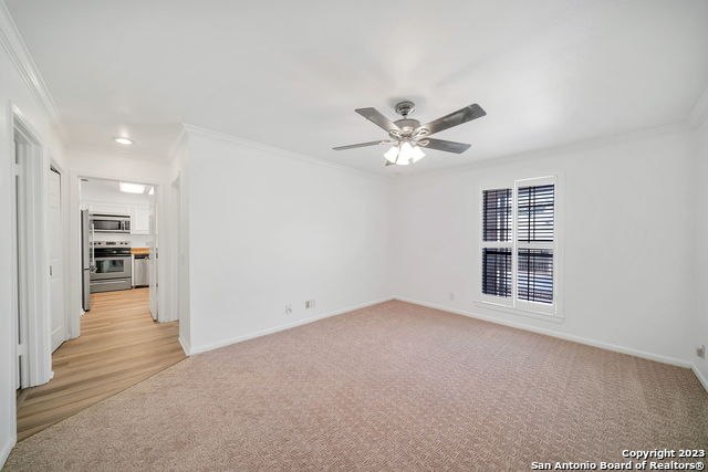 Image 17 of 26 For 8415 Fredericksburg Rd  704