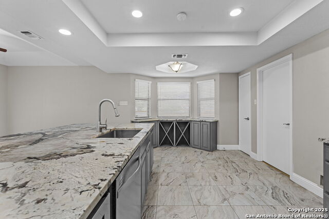 Image 17 of 28 For 29735 Saddleback