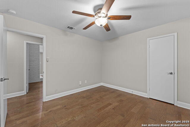 Image 19 of 28 For 29735 Saddleback