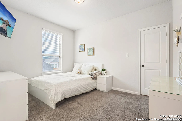 Listing photo id 19 for 14347 Apache Wells