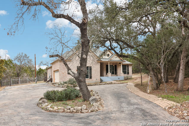 Details for 605 County Road 2763, Mico, TX 78056