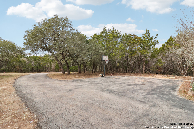 Image 4 of 48 For 605 County Road 2763