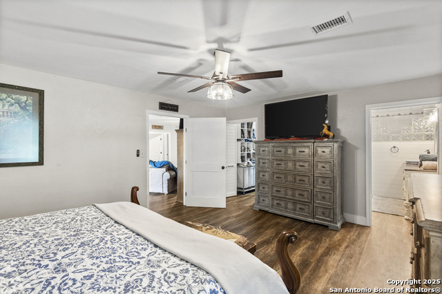 Image 21 of 55 For 1141 Fm 3240