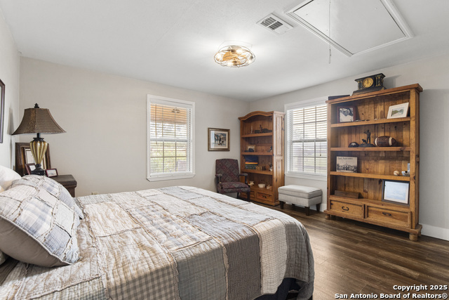 Image 24 of 55 For 1141 Fm 3240