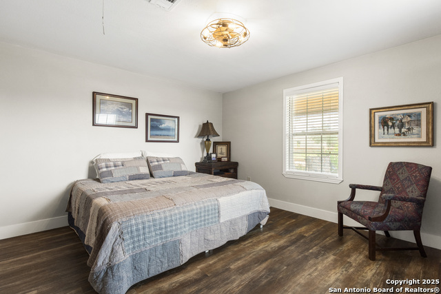 Image 25 of 55 For 1141 Fm 3240