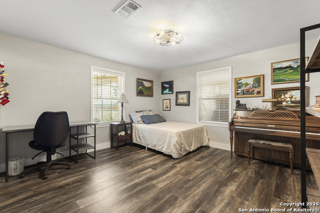 Image 26 of 55 For 1141 Fm 3240