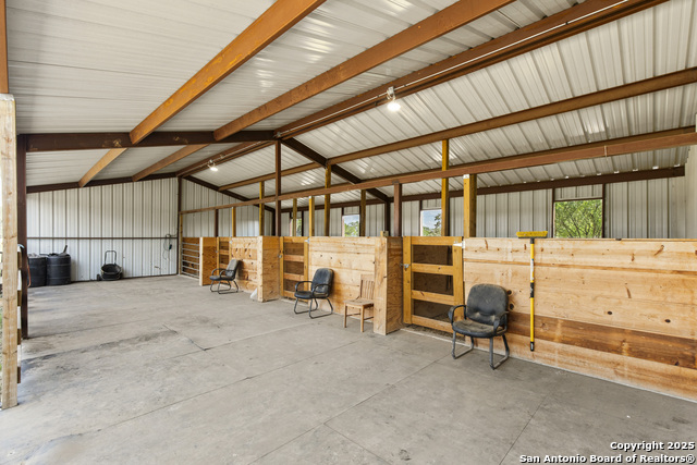 Image 30 of 55 For 1141 Fm 3240