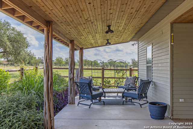 Image 5 of 55 For 1141 Fm 3240