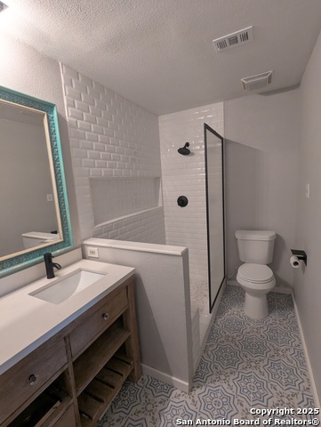 Listing photo id 6 for 941 Park View Loop