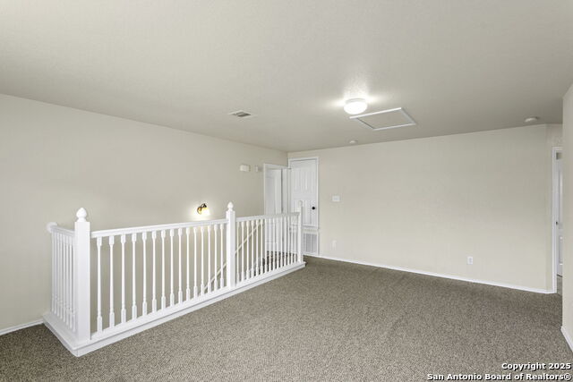 Listing photo id 10 for 7623 Bartell