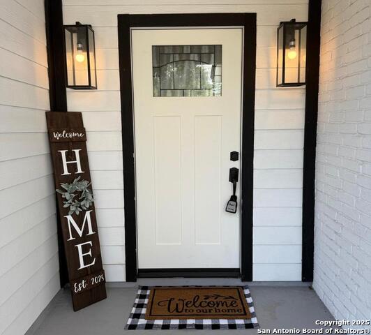 Listing photo id 0 for 12211 Ecksminster