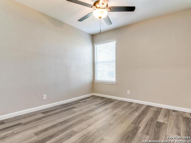 Listing photo id 28 for 12211 Ecksminster