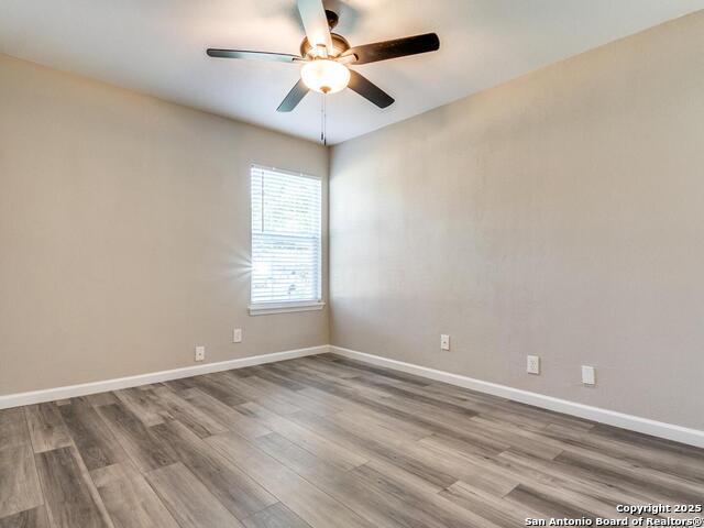 Listing photo id 30 for 12211 Ecksminster
