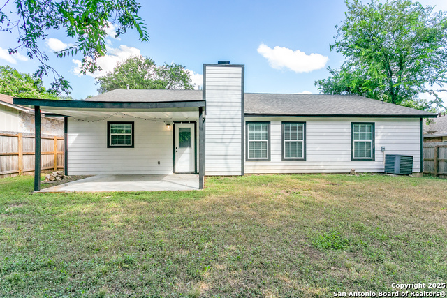 Listing photo id 37 for 12211 Ecksminster