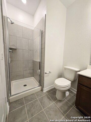 Listing photo id 9 for 10643 Military W Unit 37