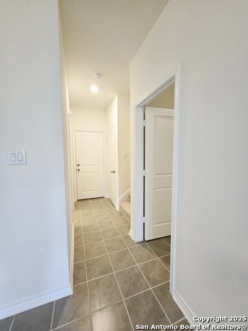 Listing photo id 7 for 10643 Military W Unit 37