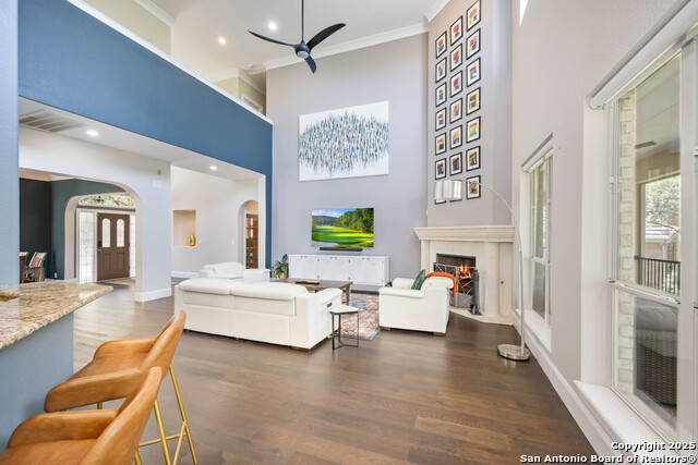 Listing photo id 11 for 12415 Winding Branch