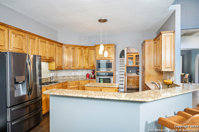 Listing photo id 15 for 12415 Winding Branch