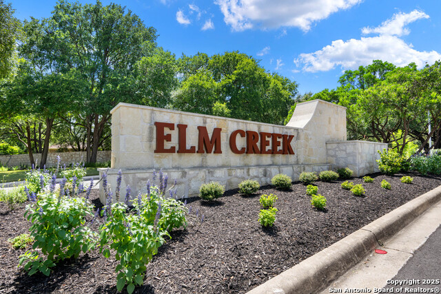 Listing photo id 1 for 12415 Winding Branch