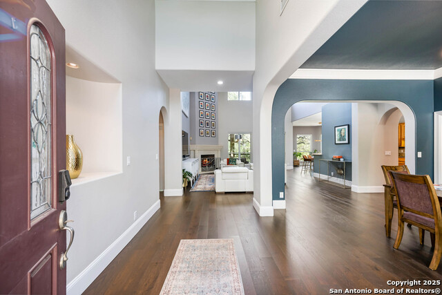 Listing photo id 4 for 12415 Winding Branch