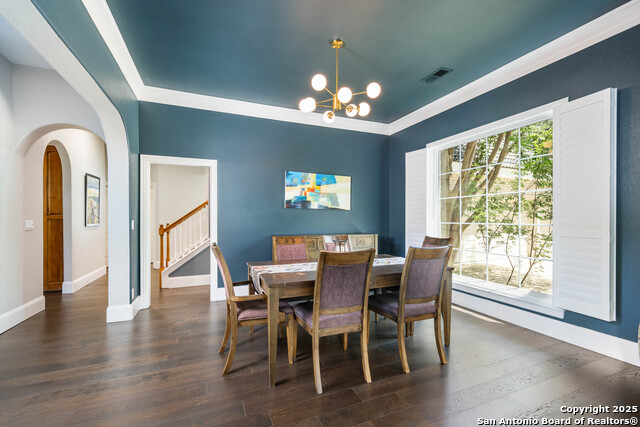 Listing photo id 5 for 12415 Winding Branch