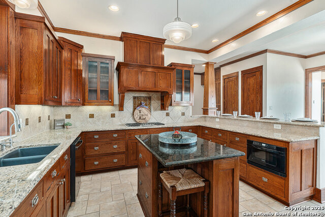 Listing photo id 14 for 49 Blue Diamond