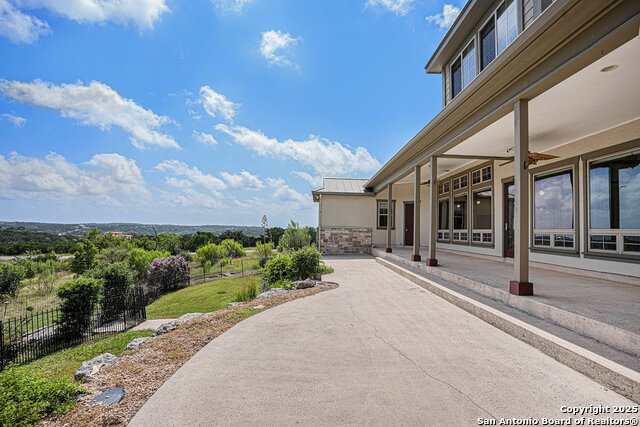 Listing photo id 34 for 49 Blue Diamond