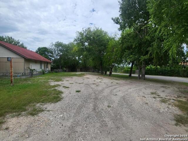 Image 2 of 9 For 5050 Hemphill Dr