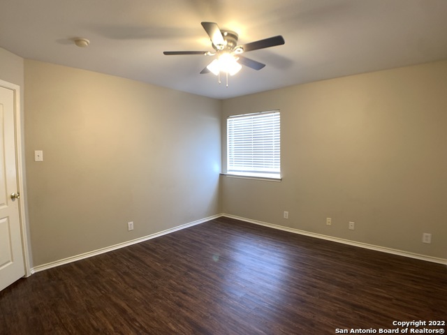 Listing photo id 14 for 2614 Dove Crossing Dr